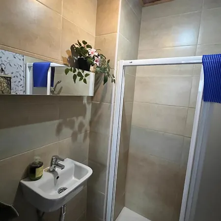 卡莱莫利诺旅馆 * 马拉加
